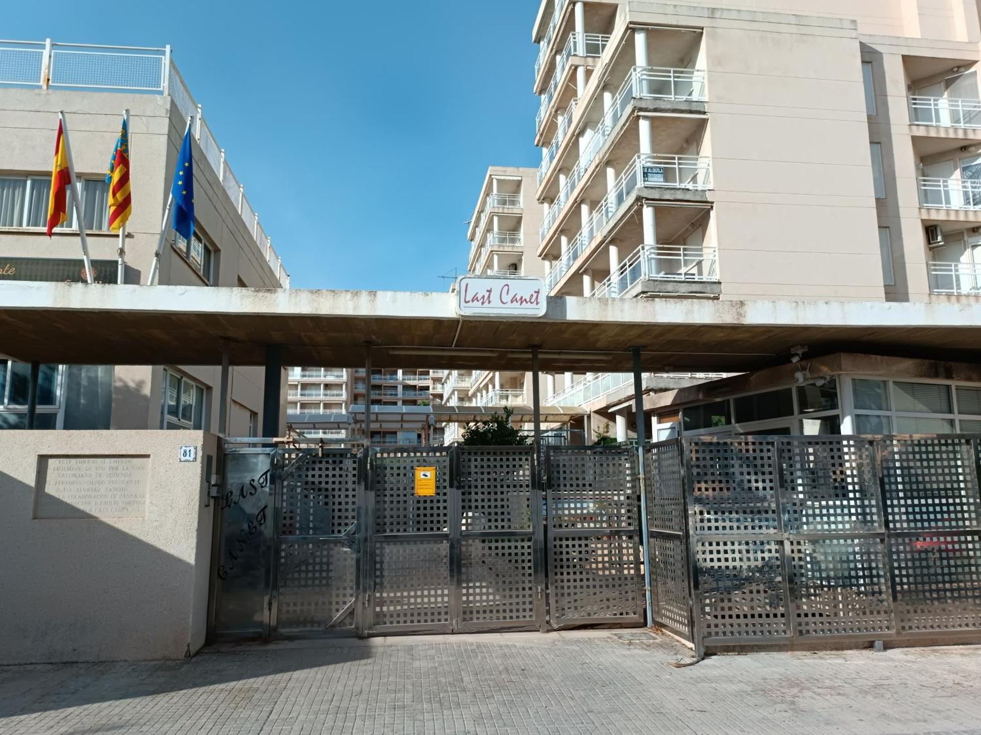 Playa Cannet 20 Km Valencia Piscina Tennis Canet d'En Berenguer Buitenkant foto